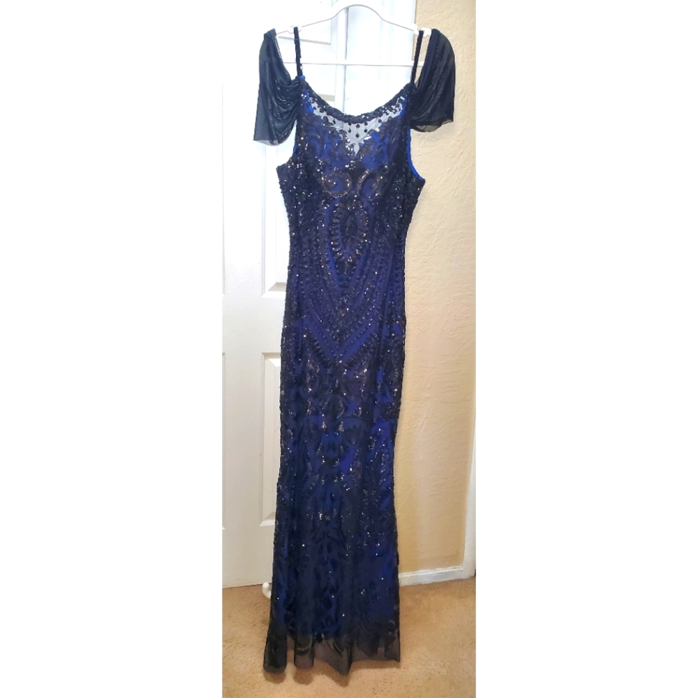 Elegant dress